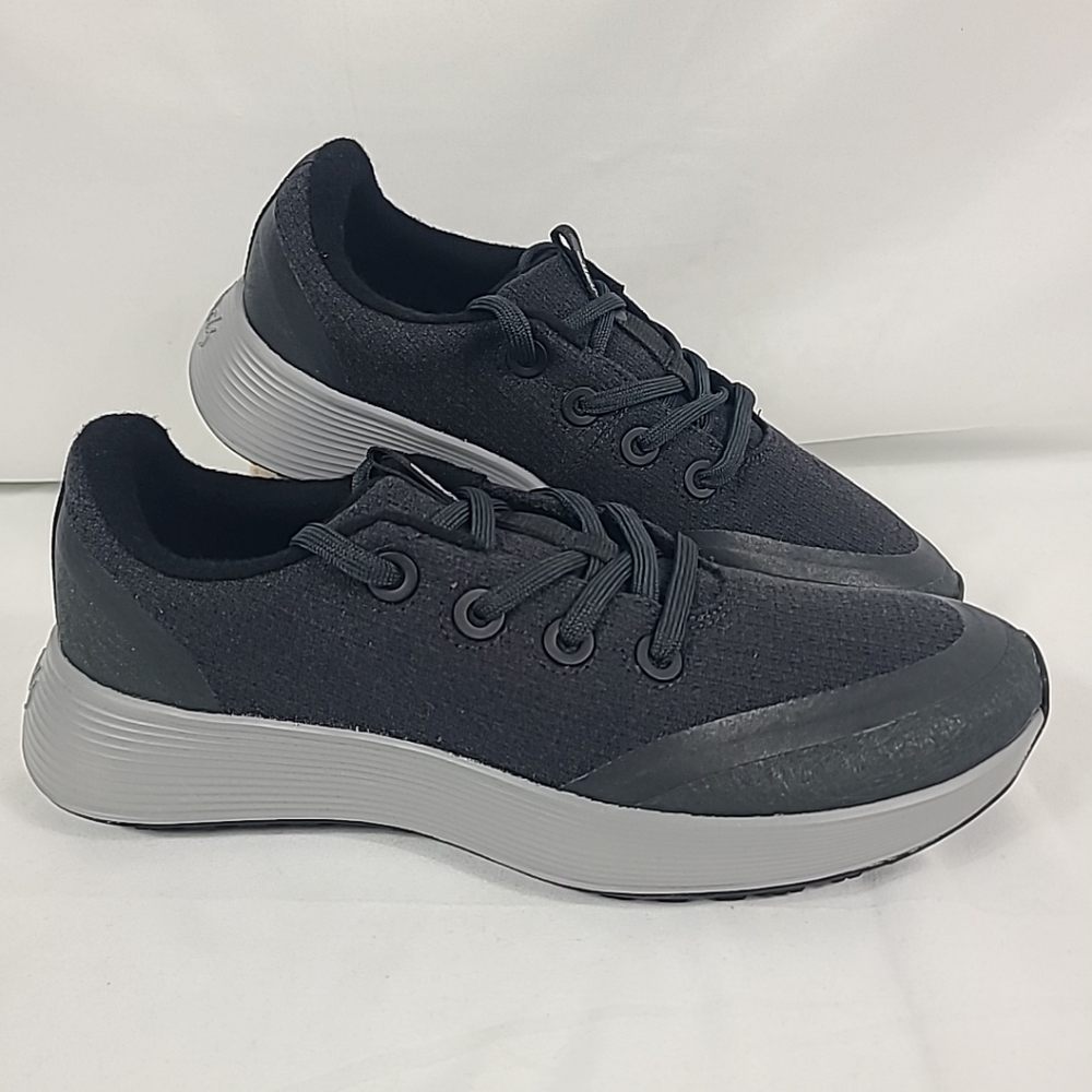 NEW Allbirds Men's Runner Protect Shoe Sneaker Dark Grey Sz 10